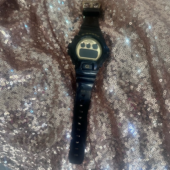 Casio G-Shock DW-6900CB-1 the "Crazy Colors" series. Black Friday only price 🖤 - Picture 3 of 13